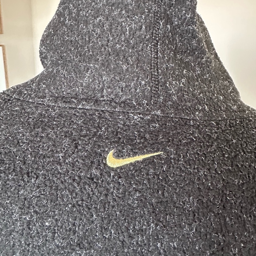 EUC Nike Fleece Pullover with Kanga Pocket & Funnel Drawstring Neck - Picture 4 of 11